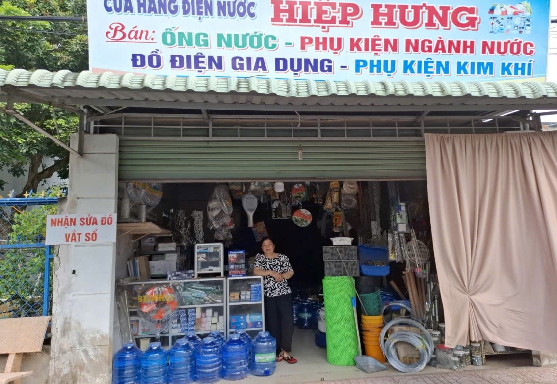 Hội viên nông dân sử dụng vốn có hiệu quả  từ nguồn vay vốn chương trình giải quyết việc làm ngân hàng chính sách xã hội                                                           
